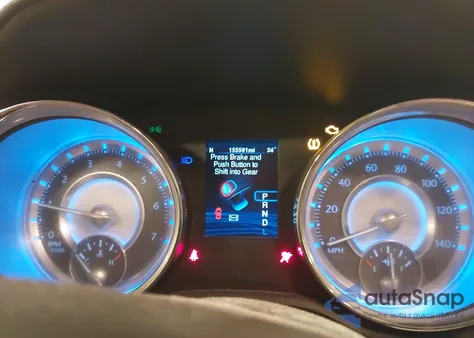 2013 Chrysler 300 Motown z USA, uszkodzony, nr VIN 2C3CCARG8DH595468